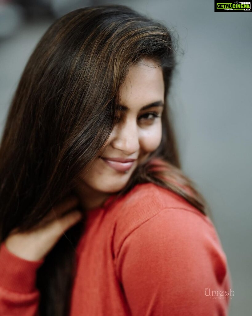 Neha Gowda Instagram - Happy Sunday 🫶🧡 PC - @umesh__photography___ #sunday #funday #happy #faces #have #a #great #day