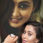 Neha Gowda Instagram - Indo western X western ! What do you like ?? Comment below 👇 #indowestern #traditional #which #is #your #favorite