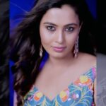 Neha Gowda Instagram - ANUBANDHA AWARDS 2023 Strike a fierce pose and let your confidence shine through the camera lens. Outfit - @dharaa.in Video - @angel_media_house Make up - @neharamakrishna Hairstyle - @ph_makeoverz_studio_ #anubadhaawards10 #anubandhaawards2023 #outfit #dhaara #colorskannada #10years #amazing #feel #like #reunion