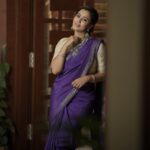 Neha Gowda Instagram - 🫰⭐️ 📸 - @umesh__photography___ Makeup- @neharamakrishna Hairstyle- @neharamakrishna 🙃 Saree - @sumajaramakrishna Blouse - @sonugowda Jewels - @beadedtreasuresjewelry Bangalore, India