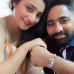 Neha Marda Instagram - Thanku for coming .. it means a lot to me bhaiya . I don’t say it ever but I love you ❤️ #rakshabandhan #bhaiya #love