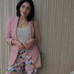 Neha Pendse Instagram - Do u like to experiment with prints, patterns and colours. I clearly do 🥨 #dopaminedressing #grwm #prints