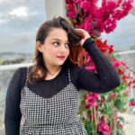 Nehalaxmi Iyer Instagram – In search of the perfect backdrop for my fashion flair.
πWearing : @siyastylesofficial
The search for the perfect backdrop for oneβs fashion flair is an exciting and ever-evolving journey. Itβs a reminder that fashion is not just about clothing; itβs about the stories we tell, the memories we create, and the places we explore. As you embark on your fashion-forward adventures, remember that the world is a vast canvas waiting for your unique style to leave its mark, one backdrop at a time.
For the fashion-forward traveler, every destination is not just a place to visit but a canvas upon which to paint their unique style. The phrase, βIn search of the perfect backdrop for my fashion flair,β epitomizes the idea that the world itself can be a stage, and our clothing is the costume that transforms us into the leading characters of our adventures. Letβs delve into how fashion and travel seamlessly intertwine as we explore the quest for the ideal backdrop to showcase our sartorial creativity.
#outfitoftheday #ootd #ootn #santorini #travel #travelfashion #explore #instadaily #trending #ishqbaaz #lbd #summerdress #cute Santorini