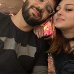 Nehalaxmi Iyer Instagram – How many of you relate?
#ruha
When I ask him what he wants to eat and he gives me vague replies I really feel like feed him his replies 😜🤣
#explore #couplereels #trending #reelsindia #relatable #ishqbaaz #funnyvideos #couplecomedy Mumbai, Maharashtra