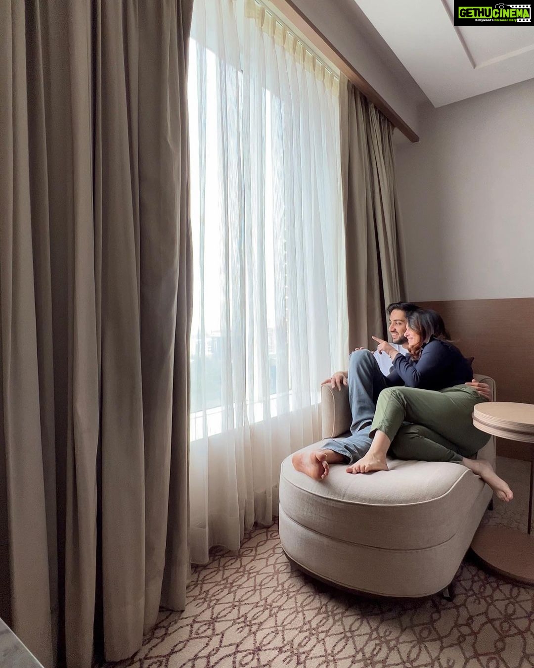 Nehalaxmi Iyer Instagram - Creating unforgettable moments in a lavish getaway. ๐ @sheratonhyderabad Our staycation dreams came alive at Sheraton Hyderabad. Experienced the Executive Suite and discovered the true meaning of premium hospitality Dined, relaxed and earned rewards with the Marriott Bonvoy Credit Card by HDFC. Enrolled into the Loyalty program of their restaurants to Earn and Redeem program at any of the dining outlets - Feast, Zega or Link. We had the best Dinner date at Zega, where the ambiance sets the stage, the food is the star, and the cocktails are pure artistry. Only at Sheraton Hyderabad - a Marriott hotel. . . . . . . . . . . . . . . . . #hyderabaddiaries #panasianfood #staycation #StaycationMode #HomeAwayFromHome #LocalGetaway #StaycayVibes #DiscoverYourCity #StayAndExplore #StaycationGoals #StayClose #RelaxAndUnwind #StaycayAdventures #ExploreYourHometown #VacationAtHome #StaycationMemories #StaycationIdeas Explore the world with #Wanderlust and share your #TravelGoals, from exotic destinations to hidden gems. Capture the essence of your journey with #AdventureAwaits and take your followers on a visual journey using #TravelPhotography. For sustainable and responsible travel, use #EcoTravel and #TravelLocal to support local communities. Donโt forget to showcase your unique experiences with #TravelMemories and seek inspiration from fellow travelers with #TravelInspo. Lastly, for those unforgettable sunsets and scenic views, use #NatureLovers and #TravelViews to transport your audience to your favorite travel spots.