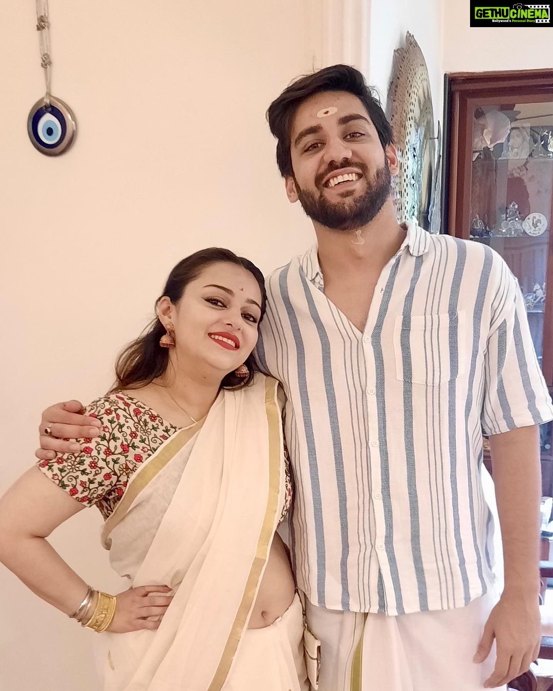 Nehalaxmi Iyer - 18.7K Likes - π§Ώ Caught in a love so sweet, we couldnβt keep it a secret any longer!
A feast of emotions this Onam, our hearts are overflowing with Joy as we share something extra special with all of you.
.
.
.
.
.
.
.
.
.
.
.
.
.
.
.
.
.
.
.
.
.
.
#bigannouncement #love #relationships #couplegoals #cutecouple #onam #onamvibes #sadya #whitesaree #kerala #nehalaxmi #ishqbaaz #explore #powercouple #instadaily #instagood #tamilian