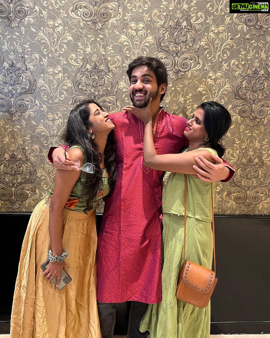 Nehalaxmi Iyer Instagram - N.A.V.R.A.T.R.I ‘23 💃🏻 Sahara Star