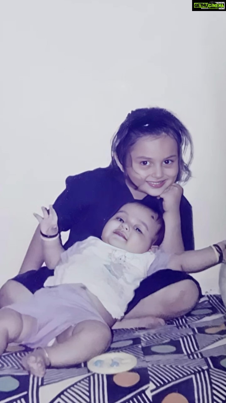 Nehalaxmi Iyer Instagram - No matter how much he annoys you, you’ll always love your younger sibling unconditionally. Send a 🙌🏻 in the comments if you agree. . . . . . . . . . #reels #siblinggoals #instadaily #explore #cute #cutebaby #trending #navratri #cokestudio #brother #sister #ishqbaaz #love Mumbai, Maharashtra