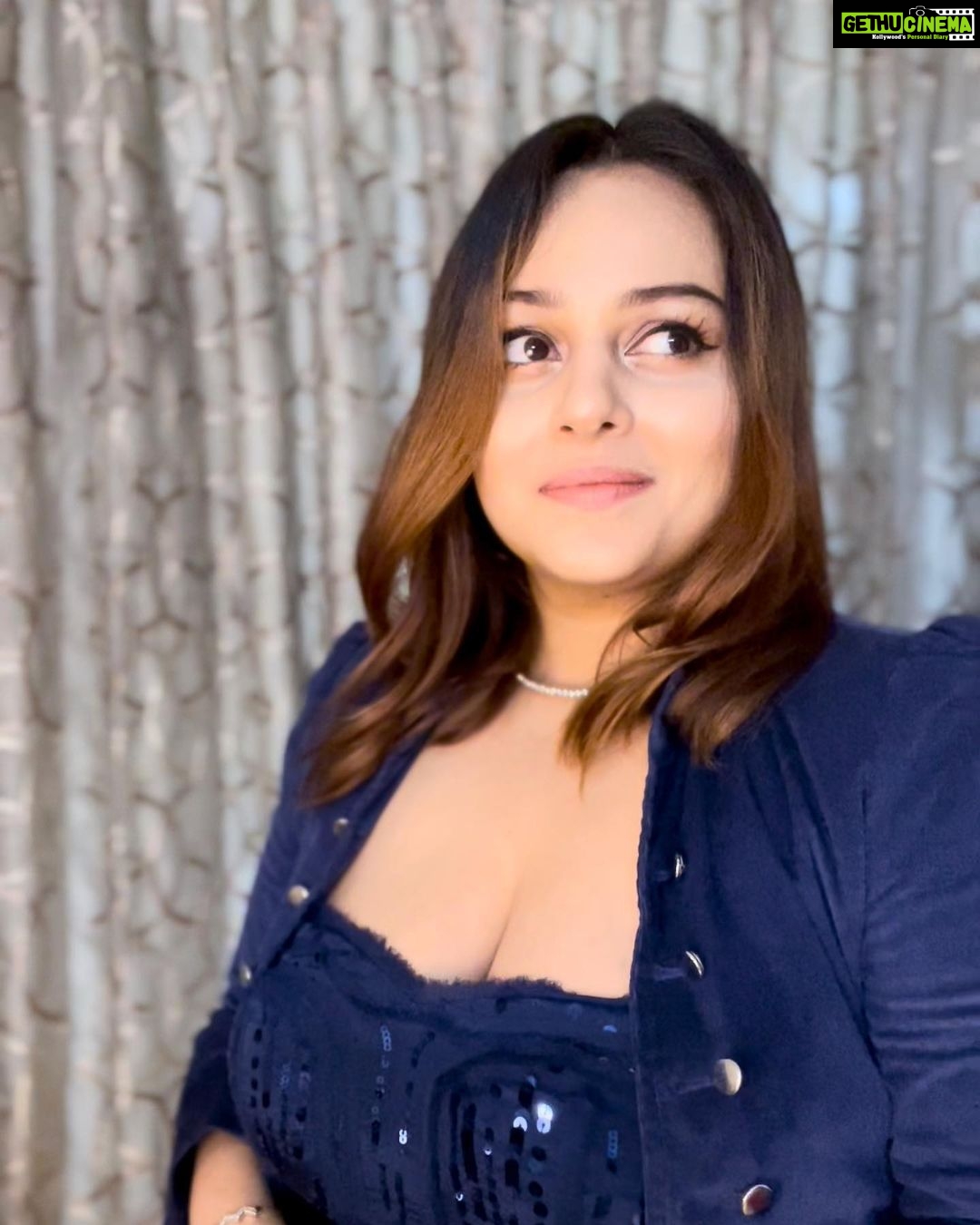 Nehalaxmi Iyer Instagram - Sugar, spice, and everything nice—plus a dash of sass. 💁🏻♀️ . . . . . . . . . . . . . . . . . . . . . . #sasy #classygirl #powerpuffgirls #buttercup #ishqbaaz #saumya #blueoutfit #nehalaxmiiyer #trending #explore #instagood #love #fashion #digitalcreator #ootd #ootdfashion #ootn #party #bling #barbiemovie #blueberry Mumbai, Maharashtra