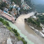 Nia Sharma Instagram - Passing through Devprayag …. where Bhagirathi and Alaknanda rivers unite..(copied from google😉) Sangam, Devprayag