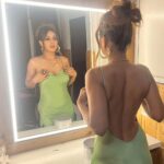 Nia Sharma Instagram - ‘Guess who’ Game got busted!😑😌 Thank you for participating . Hair: @sankpalsavita