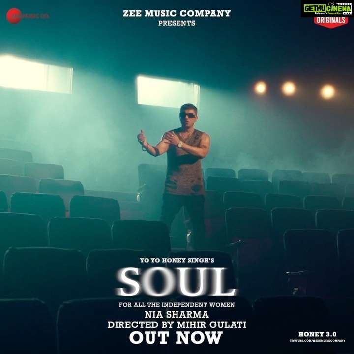 Nia Sharma Instagram - Feel the energy surge, as #Soul by #YoYoHoneySingh takes center stage ✨ SONG OUT NOW! #ZeeMusicOriginals @yoyohoneysingh @rdmmedia @mihirgulati @itsrdm @niasharma90 @bass.yogi @anuragbedii