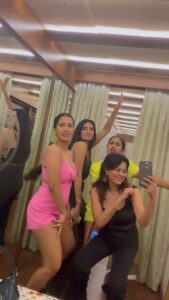 Nidhi Subbaiah Instagram - Dancin into 2023 with these beauties @cmallangada @poonamthim @rakshabelliappam , all decked up in @maaliciousjewelry , in my favourite place in the whole wide world , Coorg ♥️ Wishing you guys a great 2023, let’s dance , stumble, make new mistakes, learn from it and dance some more! 🕺🏽♥️🌅