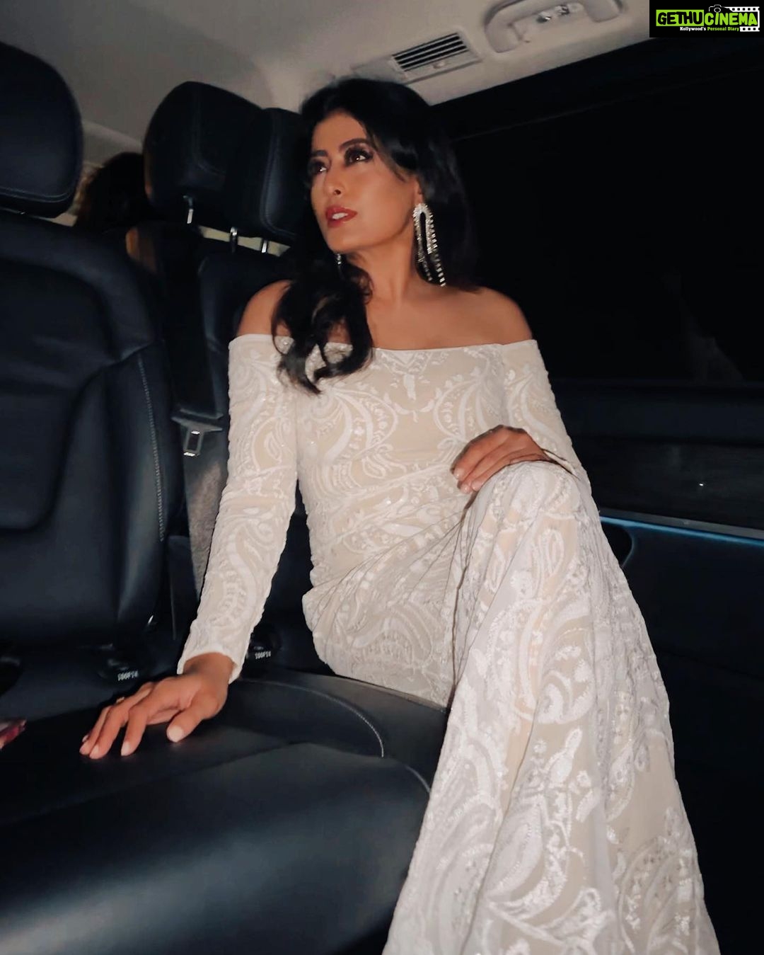 Nidhi Subbaiah Instagram - Hereโs to the nights we felt alive ๐ค #dubainights Wearing @laxmikrishnaofficial ๐ค๐ Dubai, UAE