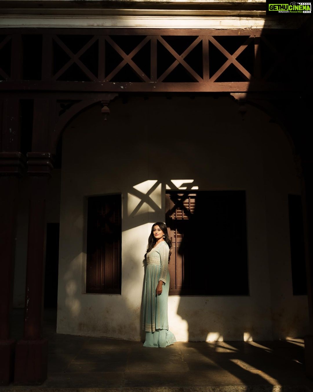 Nidhi Subbaiah Instagram - Afreen 🤍 For @thebadshaspride Photography : @ajay.j Hair and Makeup : @makeoversbyamitha_lekha Videography : @nehachangappa
