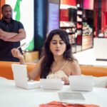 Nidhi Subbaiah Instagram - Ecstatic to launch the all new @MarriottBonvoyOnWheels experience on the Club Marriott South Asia app. You can finally order your favourite gourmet dishes from your preferred Marriott restaurants across India and get food delivered at the comfort of your home. #MarriottBonvoyOnWheels 🤍 @gsingh552 @khushnooma