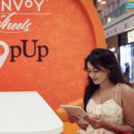 Nidhi Subbaiah Instagram - Ecstatic to launch the all new @MarriottBonvoyOnWheels experience on the Club Marriott South Asia app. You can finally order your favourite gourmet dishes from your preferred Marriott restaurants across India and get food delivered at the comfort of your home. #MarriottBonvoyOnWheels 🤍 @gsingh552 @khushnooma