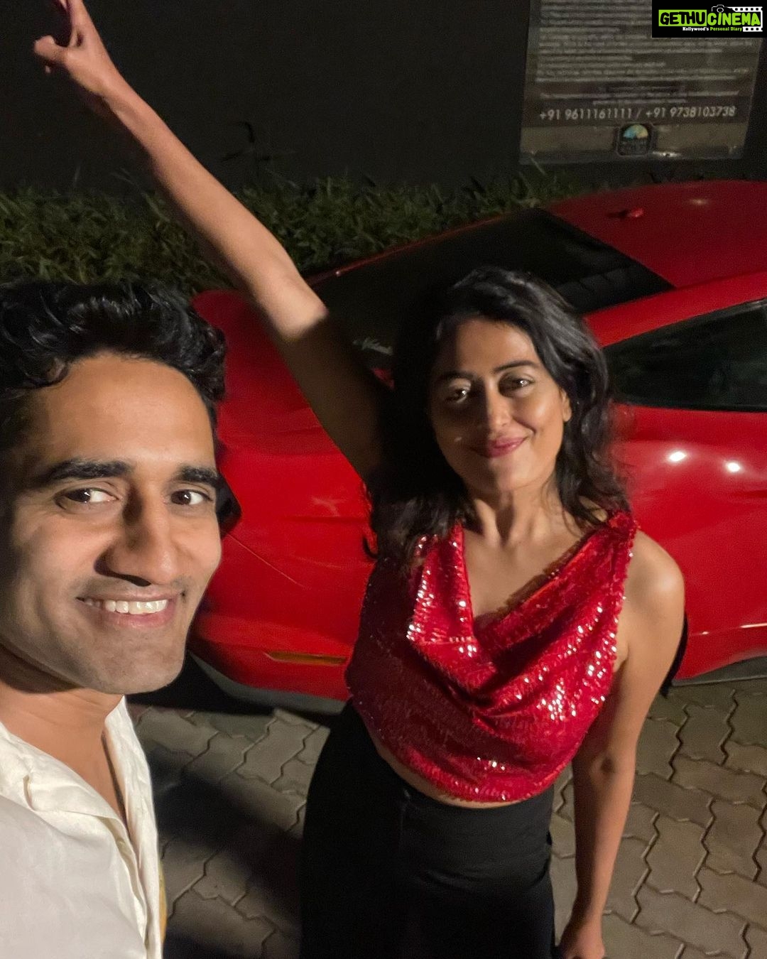 Nidhi Subbaiah Instagram - Wore a red shimmery top last night n took a lot of pictures with friends . #instacaptiongamedead See you tomorrow 2023! Mysore, Karnataka