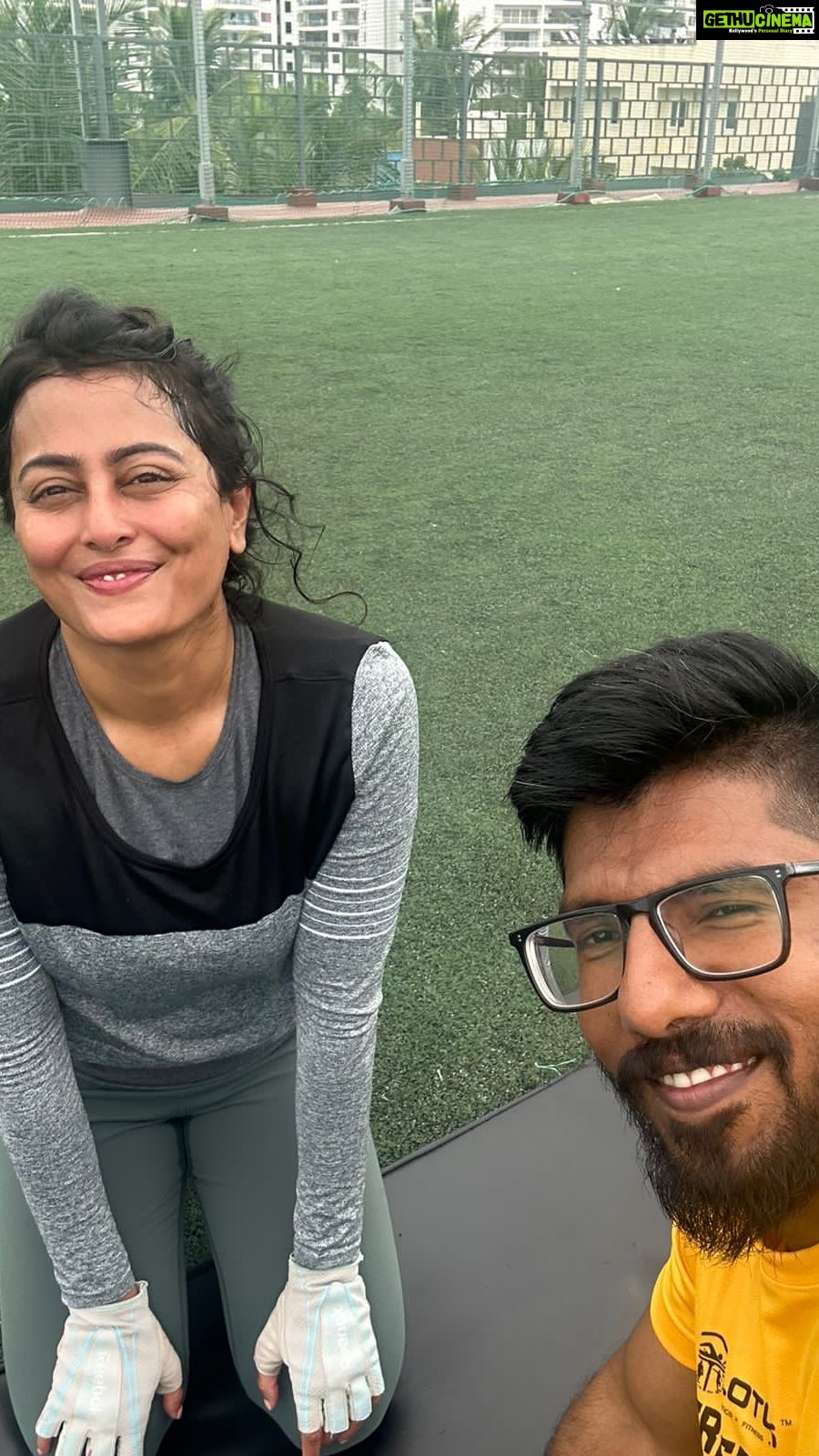 Nidhi Subbaiah Instagram - Roses are red, violets are blue. Go to the gym. End of poem. 🥸 #workout