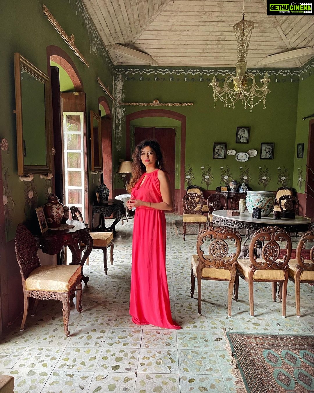 Nidhi Subbaiah Instagram - Shall we dance ? ♥️