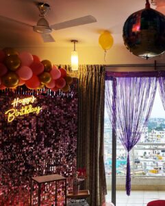 Nidhi Subbaiah Instagram - Thankyou everyone for all the calls, messages, wishes and blessings! Im blessed to have you guys in my life! ♥️♥️♥️ A great bday was had! Shoutout to @silk_and_ribbon_events for turning my apartment into a disco wonderland ! It was a hit! ♥️Dancing my way into the new year now 🕺🏽🕺🏽🕺🏽