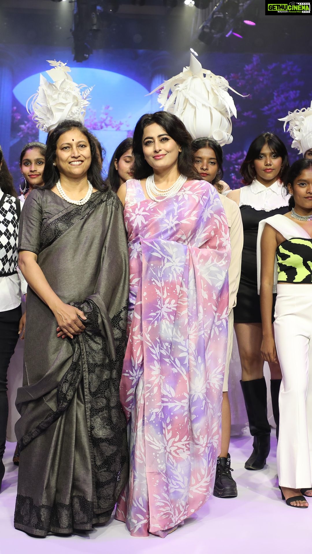 Nidhi Subbaiah Instagram - Show stopper for @bangalore_times @timesfashionweek The designer had a cherry blossom theme that they draped me in , and I’ve never been happier on the ramp!.. 🦋🤍💃🏻