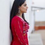 Nikhila Vimal Instagram – When in doubt, wear pink💖