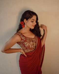 Nikhila Vimal Instagram - 🥀