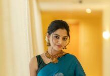 Nikhila Vimal Instagram - 💙💙💙