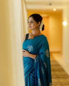 Nikhila Vimal Instagram - 💙💙💙