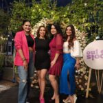 Nikita Rawal Instagram - Beautiful evning with beautiful friends ❤️ @pakkhihegde @itsaastharawal @taanee792 #freinds #myppl #lovve
