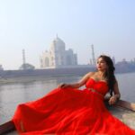 Nikita Rawal Instagram - I’m in a good place right now. Not emotionally, I’m just at the Taj Mahal. #tajmahal #taj #love #mumtaz #red #inlove Taj Mahal, Agra