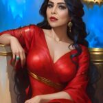 Nikita Rawal Instagram - Beauty And Strength Intertwine In The Heart Of A Queen 👸🦸‍♀️ @nikita_rawal 😍 #nikitarawal ❤️‍🔥 . . . . . . . . . . . #art #artist #artwork #artgallery #artistsoninstagram #mrtanvirmangat #alluniversesinger #mr_tanvir_mangat #mrtanvirmangat #tanvirsinghmangat #tanvirmangat