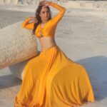 Nikita Rawal Instagram - Glipms from up coming ❤️ #shoot #nikitarawal #orenge #comingsoon #kamariya