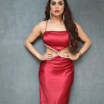 Nikita Rawal Instagram - Red brings out my slay game ❤️ #nikitarawal #red #redhair #redhot #feelfree #game