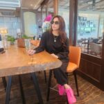 Nikita Rawal Instagram - Monday mood 😴 🖤 #monday #mondaymotivation #travel #travelblogger #travelphotography