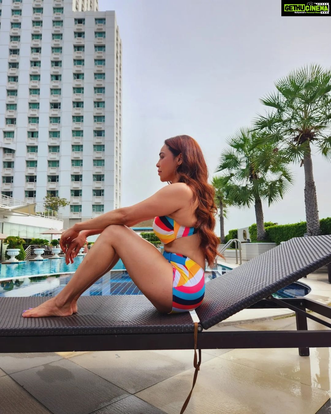 Nikita Rawal Instagram - Me time ❤️ #travelblogger #travel #poolgirl #bikini #bikinilife