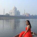 Nikita Rawal Instagram - I’m in a good place right now. Not emotionally, I’m just at the Taj Mahal. #tajmahal #taj #love #mumtaz #red #inlove Taj Mahal, Agra