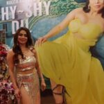 Nikita Rawal Instagram - Shy Shy Dil Congratulations @nikita_rawal for You 1st song as a Producer & Actor , Congratulations Nikita Rawal Production House for the awesome Song . Proud of You @nikita_rawal , keep shining 🌟 Friends don't miss to hear this song on YouTube and do make reels and stay blessed 😇 #shyshydil #nikitarawal #song #musicvideo #album #romantic #glamourous #just #wow #thehabibshow #bestwishes #catalystentertainment #🕺💃🎬🎭📸🌟