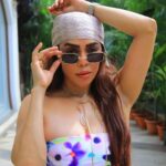 Nikita Rawal Instagram - It has finally arrived - that weekend vibe. . . . . #weekendvibes #hot #actress #postmalone #postoftheday #trending #nikita #nikitarawal
