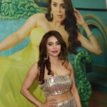 Nikita Rawal Instagram - Pics from.my favourite evning 😍shy shy dil song out now #nikitarawal #shyshydil #songout #songoutnow #newsong #hotnumbers #newrelease
