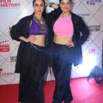 Nikita Rawal Instagram - Backbone behind me ❤️💕 Aastha hain to rasta hain #sisterlove #sister #rawalsisters #aastha #lifecoach #life #love