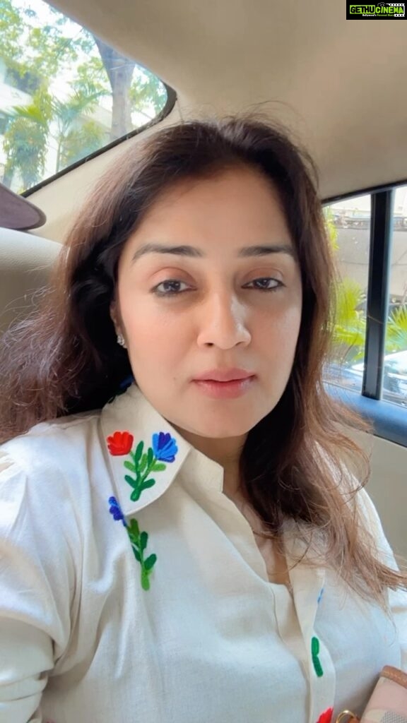 Nikita Thukral Instagram - Everyday is a learning experience with age we are more matured and realise that every moment of your life is grace of god. That we are blessed with good health #appreciation #gratitude #grace #love # loving #actresslife #trendingreels