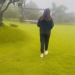 Nikita Thukral Instagram - Love the weather. And my favourite song.