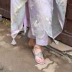 Nikita Thukral Instagram - My look for this morning at the Gurudwara. Look done by @jasmyrraofficial easy breeze soft cotton designer suits perfect for this festival. #kannadaactress #jasmyrracreations #jasmyrraofficial #loveforpurple💜 #lawnsuitsinindia #toriburchshoes slippers this season colour.
