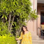 Nikita Thukral Instagram - Loving the colour of this outfit made by me available only at @jasmyrracreations #yellowcolour #actresslife #ffestivalwear don’t miss it get it for yourself. Available in sizes till 44 😊
