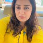 Nikita Thukral Instagram - Doing up my messy hair and listening to this music. ❤️❤️😜 #lunchwithfriends #actresslife #cordset #jasmyrraofficial