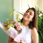 Nisha Agarwal Instagram - It’s a celebration , I went short.. ❤️ #sunday #sundayvibes