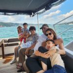 Nisha Agarwal Instagram - Family🧿Türkiye🇹🇷 Gorgeous neckpiece @isharya #SummerVacation #Istanbul