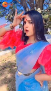 Nisha Ravikrishnan Instagram - ಪುಷ್ಪವತಿಯಾಗಿ ರೌಡಿಬೇಬಿ ಸ್ಟೆಪ್ಸ್..!
#Gattimela #ZKReels #ZeeOnTheGoReels #ZeeKannada #BayasidaBaagiluTegeyona @nisha_milanaa